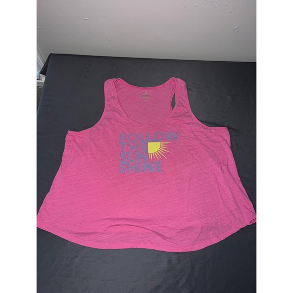 Secret Treasures Tops - Secret Treasures Tank Top Womens 3X Pink Excellent Follow The Sunshine Graphic